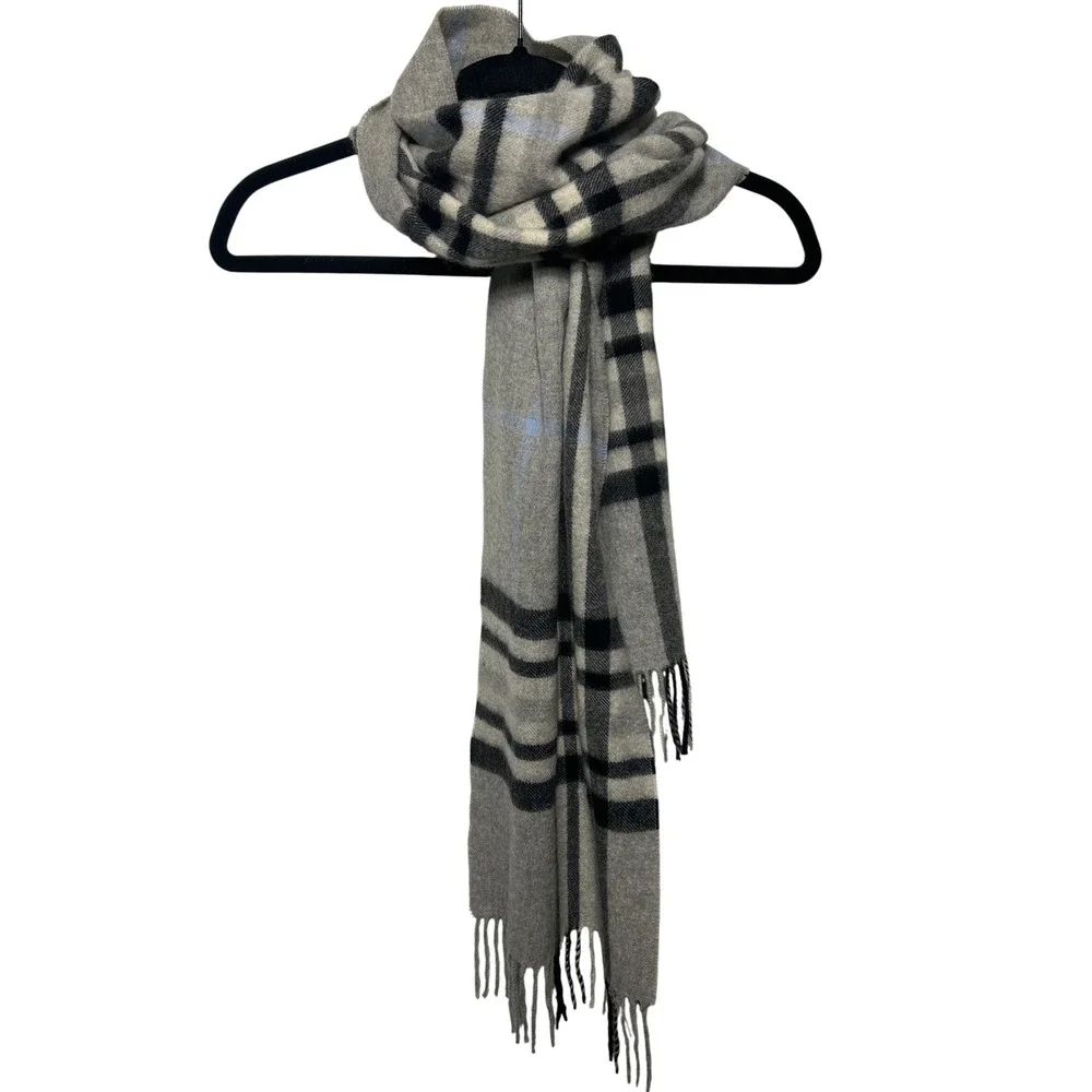 Lord & Taylor Giant Check Cashmere  Scarf Gray‎ Black Blue Plaid Fringe Winter
